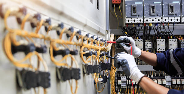 Professional Electrician technician working in Waynesboro, VA